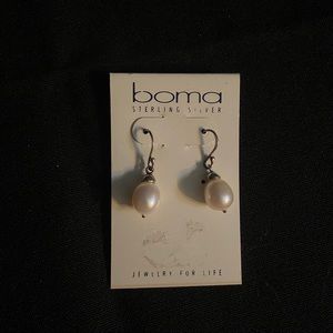 NWT sterling silver pearl earrings